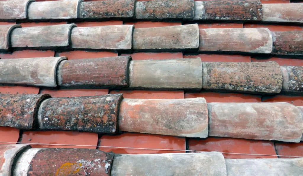 Reparación de cubiertas y tejas árabes